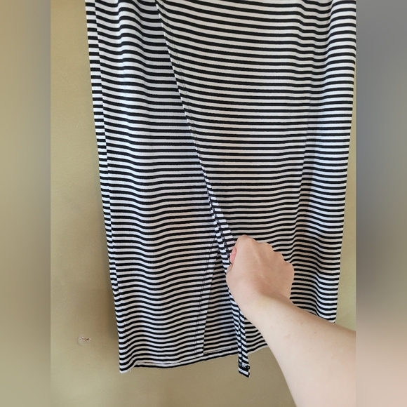 Tricotto | Black & White Stripped Long Skirt with Front slit & Elastic at Waist - Picture 3 of 9